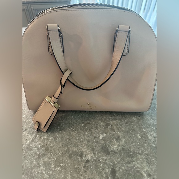 Kate Spade Purse - Picture 1 of 5